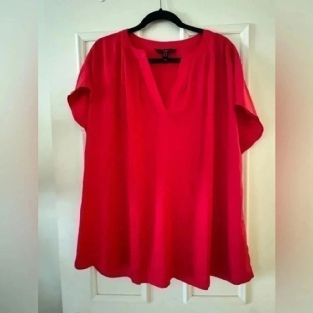 G.I.L.I. Red Blouse Size 24W-Short sleeve - Picture 1 of 4
